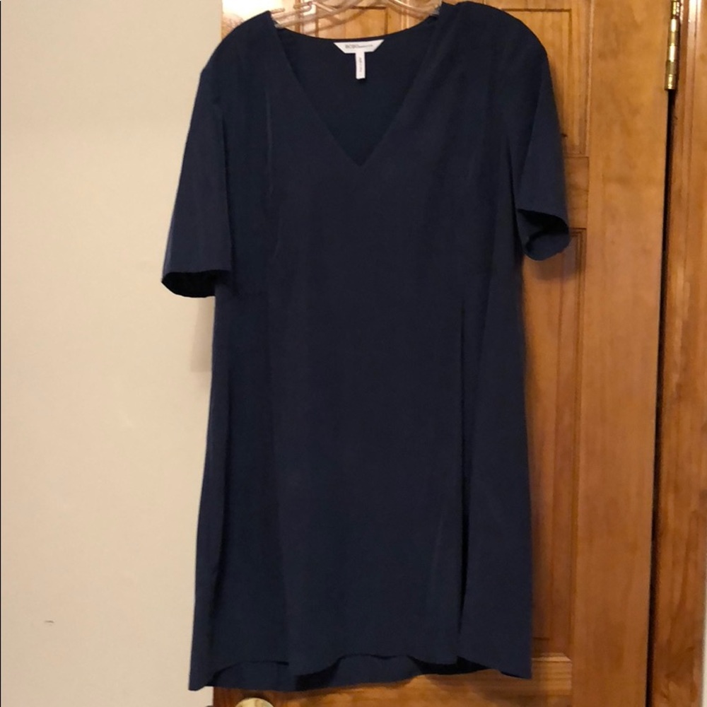 BcbgGeneratiom blue short sleeve dress